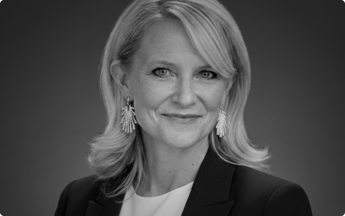 Portrait of Holly Bone